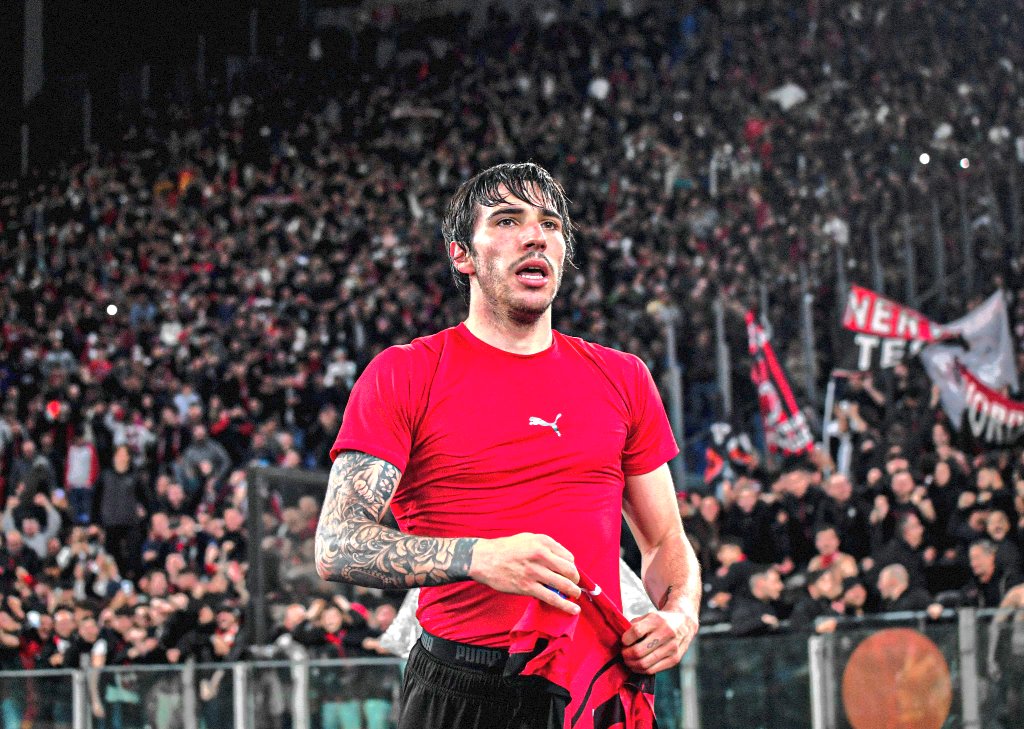 siamo tutti sandro tonali, che spirito, non si molla un cazzo