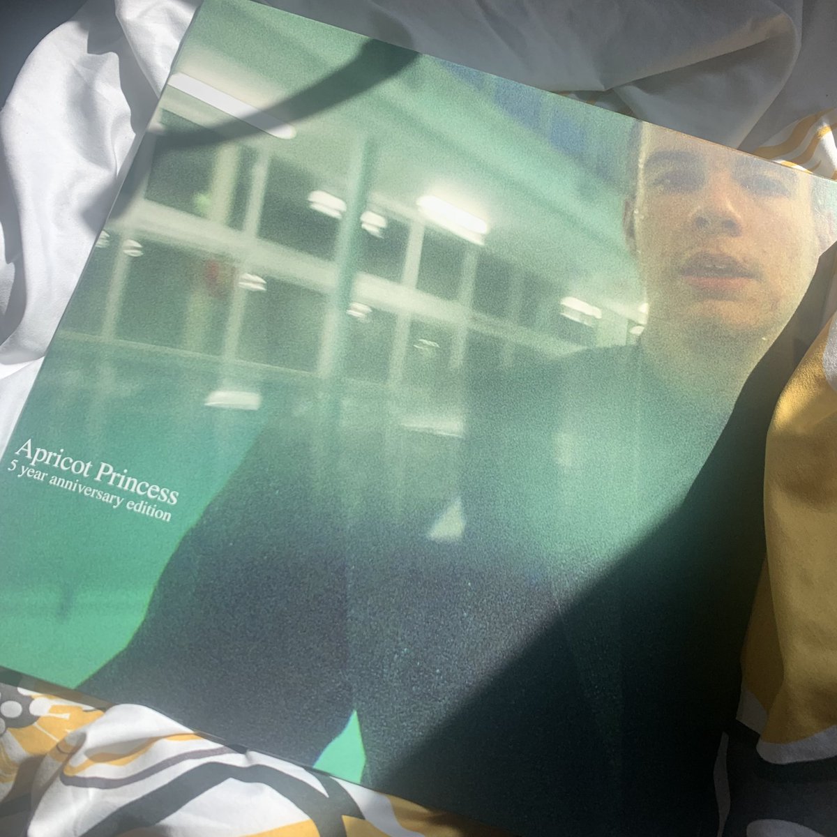 emkapps's tweet photo. LOOK HOW PRETTY IT IS #apricotprincess #rexorangecounty @rexorangecounty https://t.co/2O1970OMWS