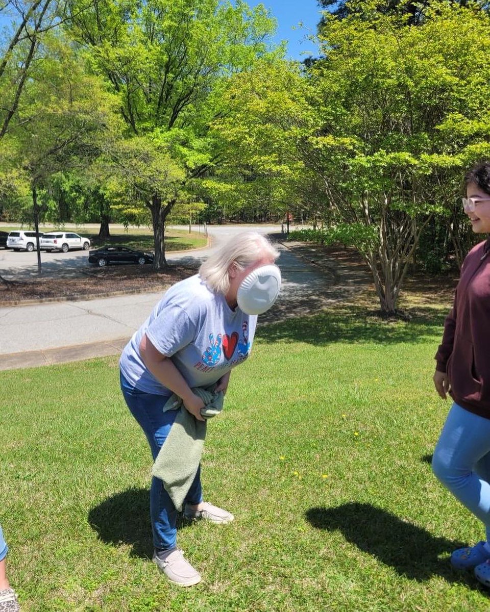 cowpenselem's tweet photo. ✔️Set Goals  ✔️ Meet Goals 
5th grade students were able to celebrate their success by throwing a pie in the face of their favorite teacher! @SpartanburgD3 
***videos coming soon https://t.co/guMZ56yy2s