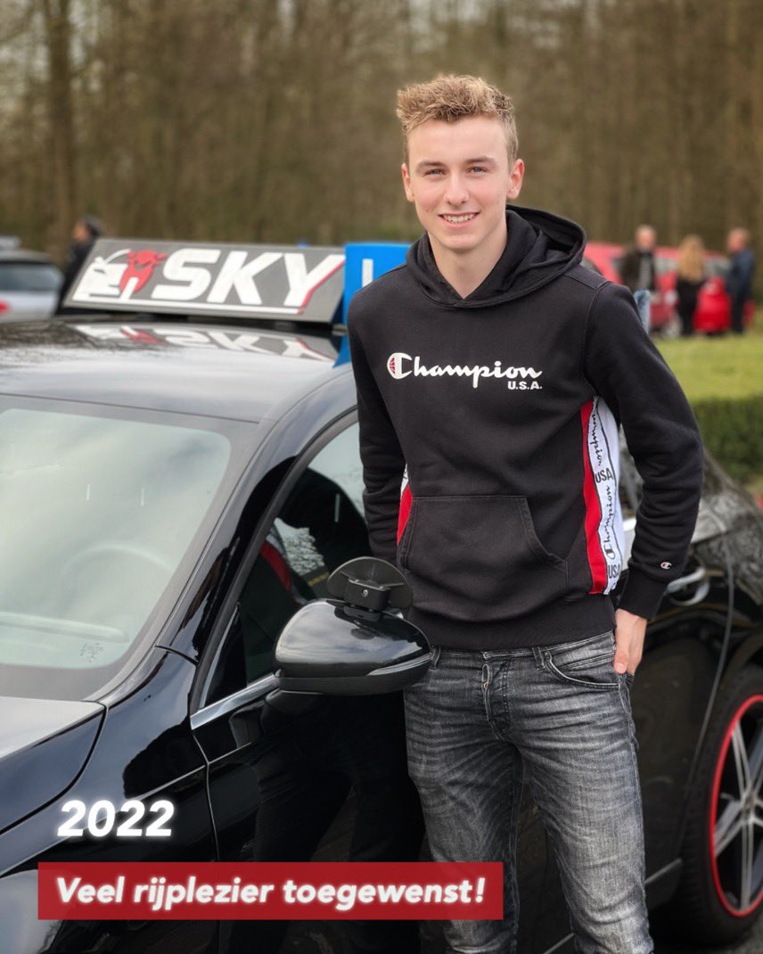 SRijschool's tweet image. Veel rijplezier toegewenst!