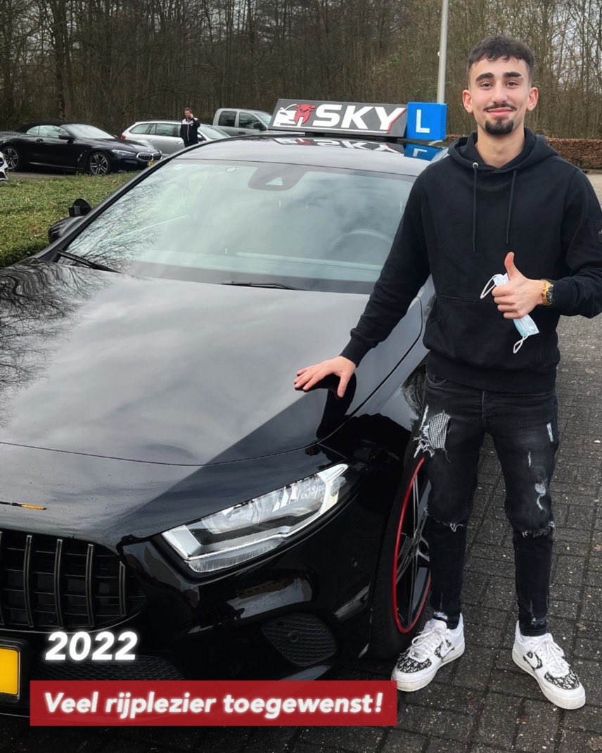 SRijschool's tweet image. Veel rijplezier toegewenst Dani!