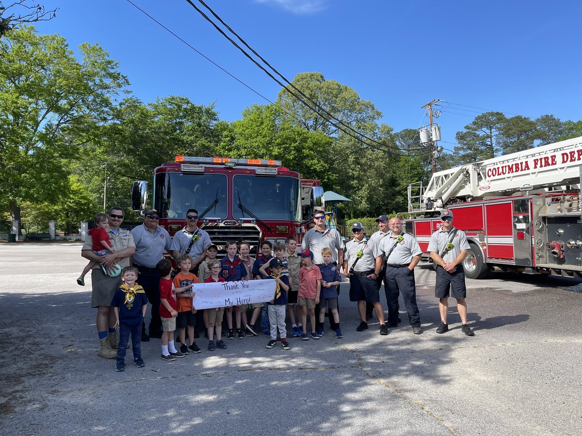 CABar's tweet photo. Thank you @ColaFire for coming to #Pack100’s Cub Scout Community Helper meeting this afternoon. Station 9 made some little boys dreams come true! (Thanks to @MikeDeSumma for helping me out! You the real MVP!) https://t.co/nQIg7PiFub