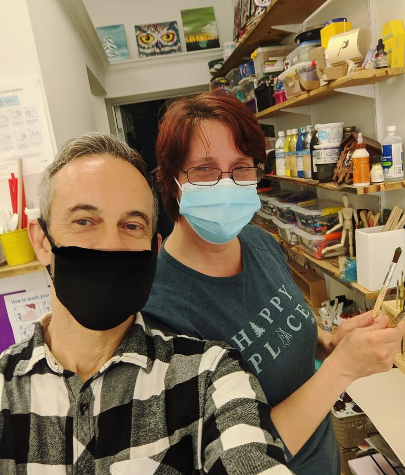 BockusPetra's tweet image. Met the other studio artist at long last, and he is effortlessly cool. Running camps together this summer is going to be a blast! #JGArtStudio #summercamp #artprograms #pickering