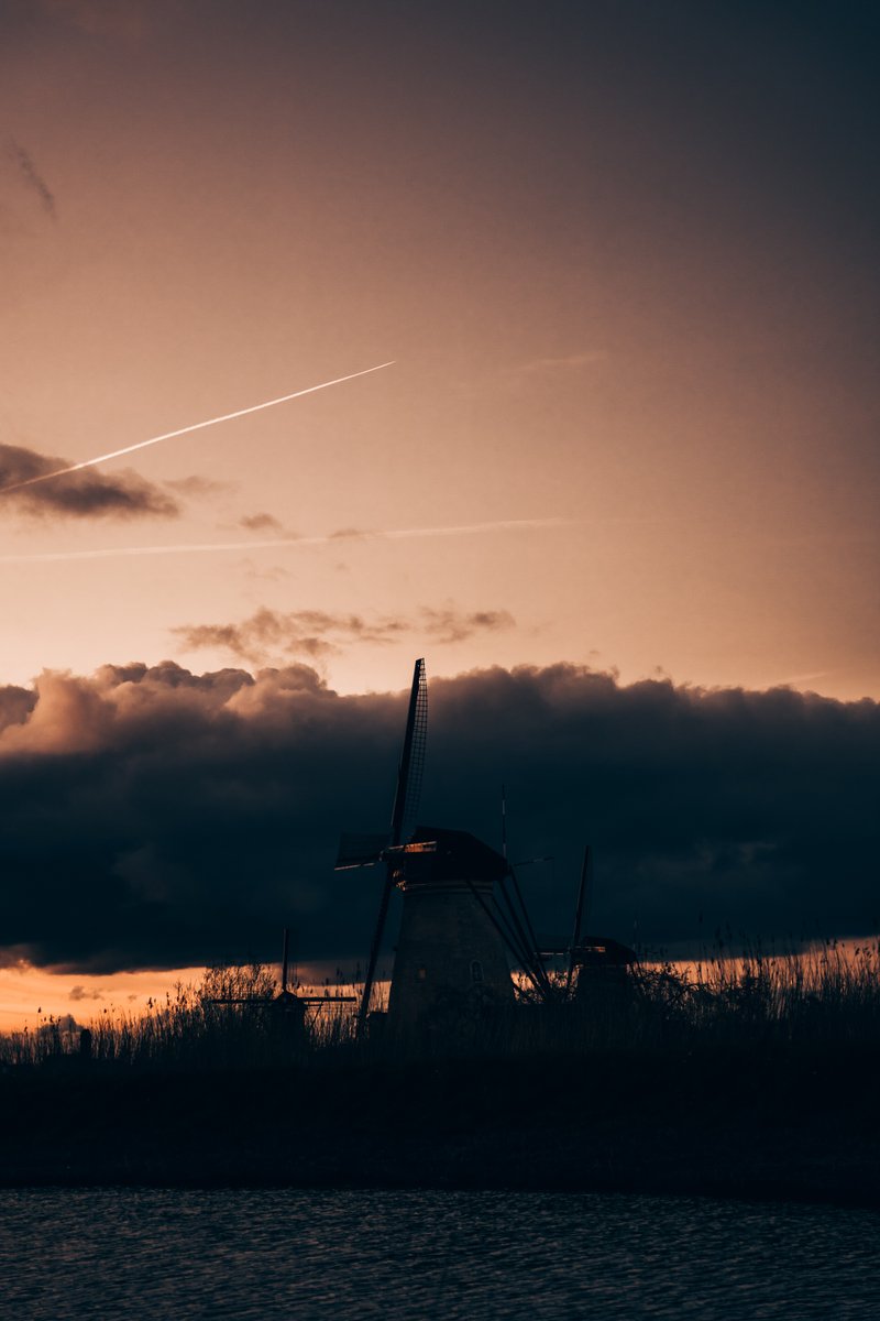 Gn photographers, here's to late night edit sessions