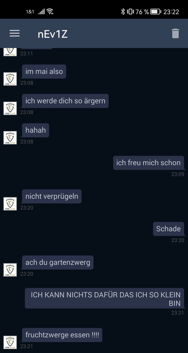 Schon schön, wenn man von seinen eigenen Spielern als "Gartenzwerg" betitelt wird 🌝.