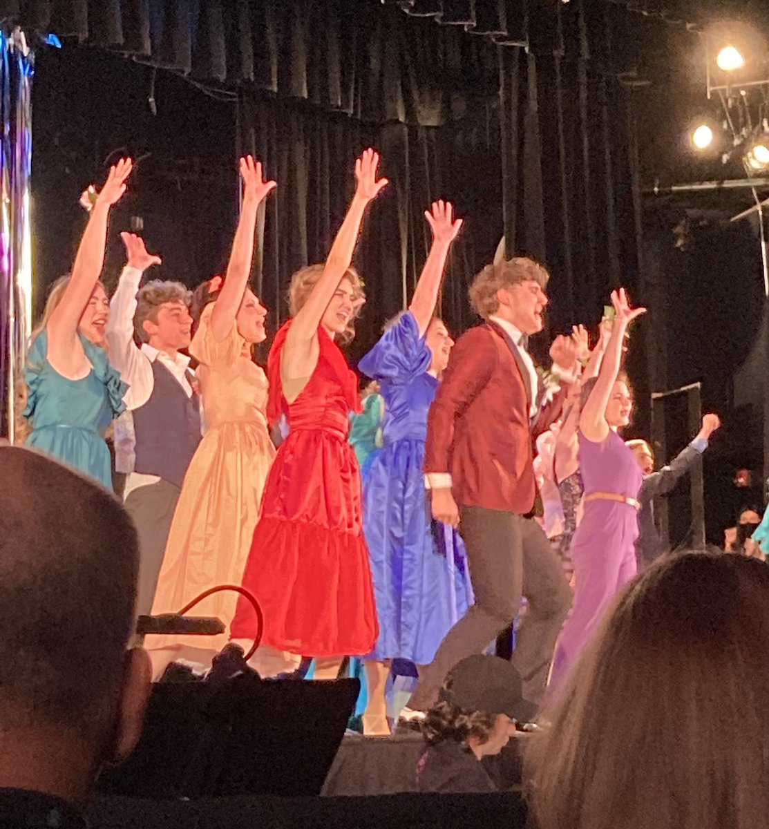 Team6ELA's tweet photo. Footloose was terrific!   So nice to see kids back on stage.  What amazing talent! https://t.co/eLatIYOgMV