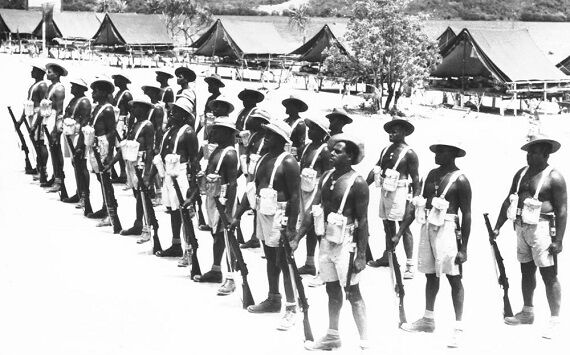 Mayi_Kuwayu's tweet photo. A day to reflect on all wartime contributions to our country’s history. Lest we forget❤️
𝗣𝗵𝗼𝘁𝗼: Torres Strait Light Infantry Battalion, Thursday Island QLD 1945. https://t.co/UKM3mpxSl3