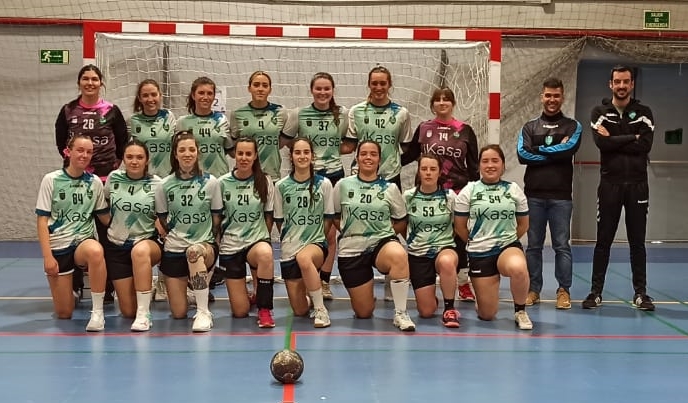 balonmanoikasa's tweet photo. 🟩#PrimNacFem | @fedmadridbm
Hoy finaliza la temporada de nuestras chicas de Primera Nacional, de más a menos debido a las bajas pero mejorando los números de la temporada pasada! @jacob_gomala
Enhorabuena por el esfuerzo y las ganas del día a día! 👏👏
#esteiKasanuncaserinde https://t.co/LwGcJuUfxe