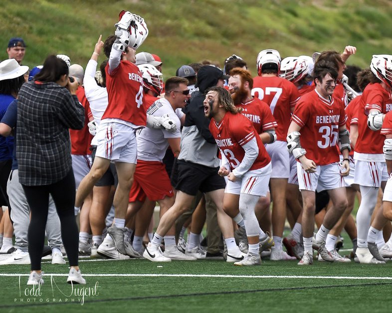 tanugent12's tweet photo. The celebration after @RavenMLAX upset the #1 ranked team in the country and winning the @kcacsports conference championship, and securing their spot in the National Tournament. Go Ravens! @ravenathletics @BenedictineKS https://t.co/DBA8FPr3xR