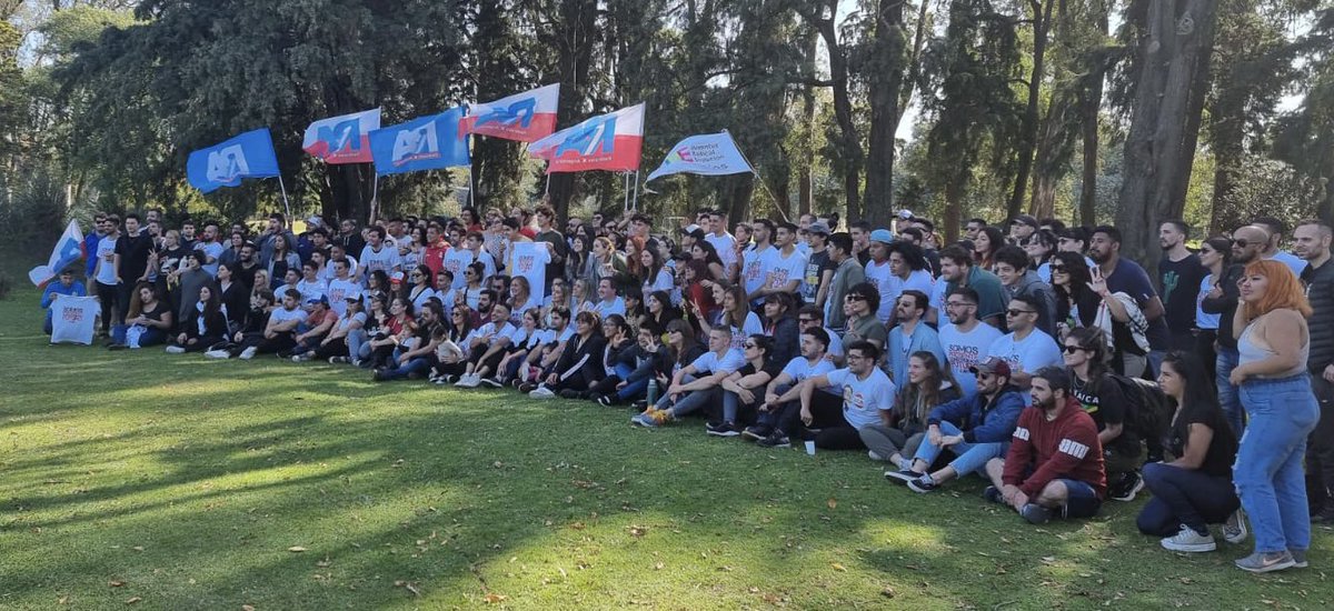 #ElviraRawson <a href="/ateneorecoleta/">Ateneo de la Recoleta Elvira Rawson</a> <a href="/ateneodepalermo/">Ateneo de Palermo Elvira Rawson</a> “En el Congreso de la Juventud 🇮🇩<a href="/jradicalcaba/">Juventud Radical CABA</a> <a href="/agustindrombola/">Agustín Rombolá</a> 🇮🇩 junto a <a href="/jrlaelvira/">Juventud Radical La Elvira</a> <a href="/JRxARGENTINA/">Jóvenes Radicales x Argentina</a> <a href="/FranLoupias/">Fran Loupias</a> <a href="/EstefaniaWolk/">Estefania Wolk</a> <a href="/marcoesoto87/">🅂🄾🅃🄸</a> @cotiestevanez <a href="/MarceJLuna/">Marcelo Javier Luna</a> <a href="/LopezSaaiedLean/">LALS!</a> @ssofiasatto 👏👏