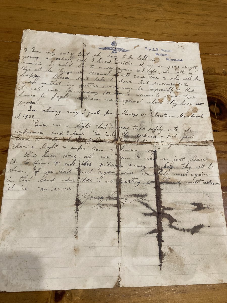 JodieGunders's tweet photo. ‘Please don’t take it hard but endeavour to work so that in future, war may be impossible, and it will never be necessary for men and women to leave their homes to fight unknown men against whom they have no quarrel’ 5/

He was 22 years old #LestWeForget https://t.co/RiljXfL5S3