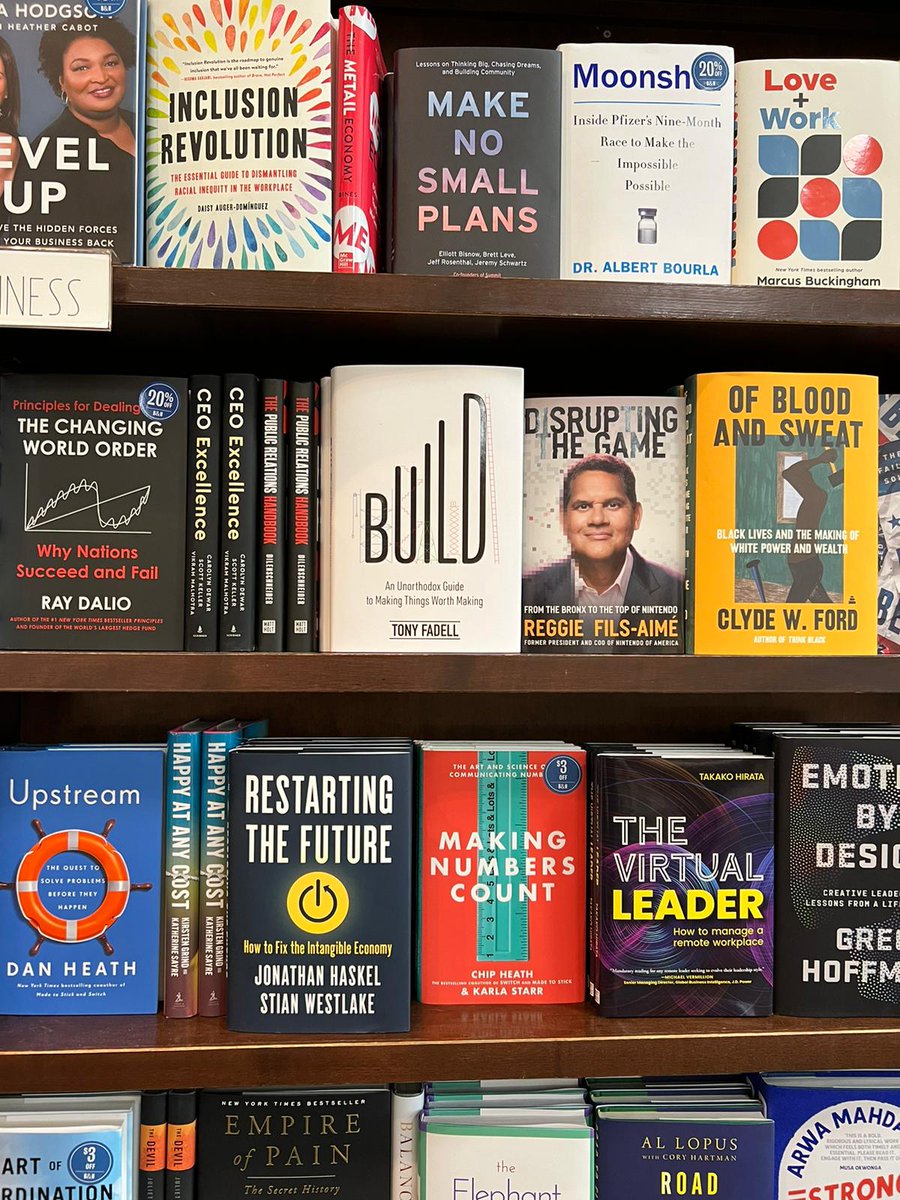Anyone want an early copy of Build?!? They are on-sale (one week early) at Barnes &amp; Noble 14th St NYC (&amp; probably other B&amp;N stores around the US). If you see them for sale, please send me a note… 🙏  #Build  tonyfadell.com