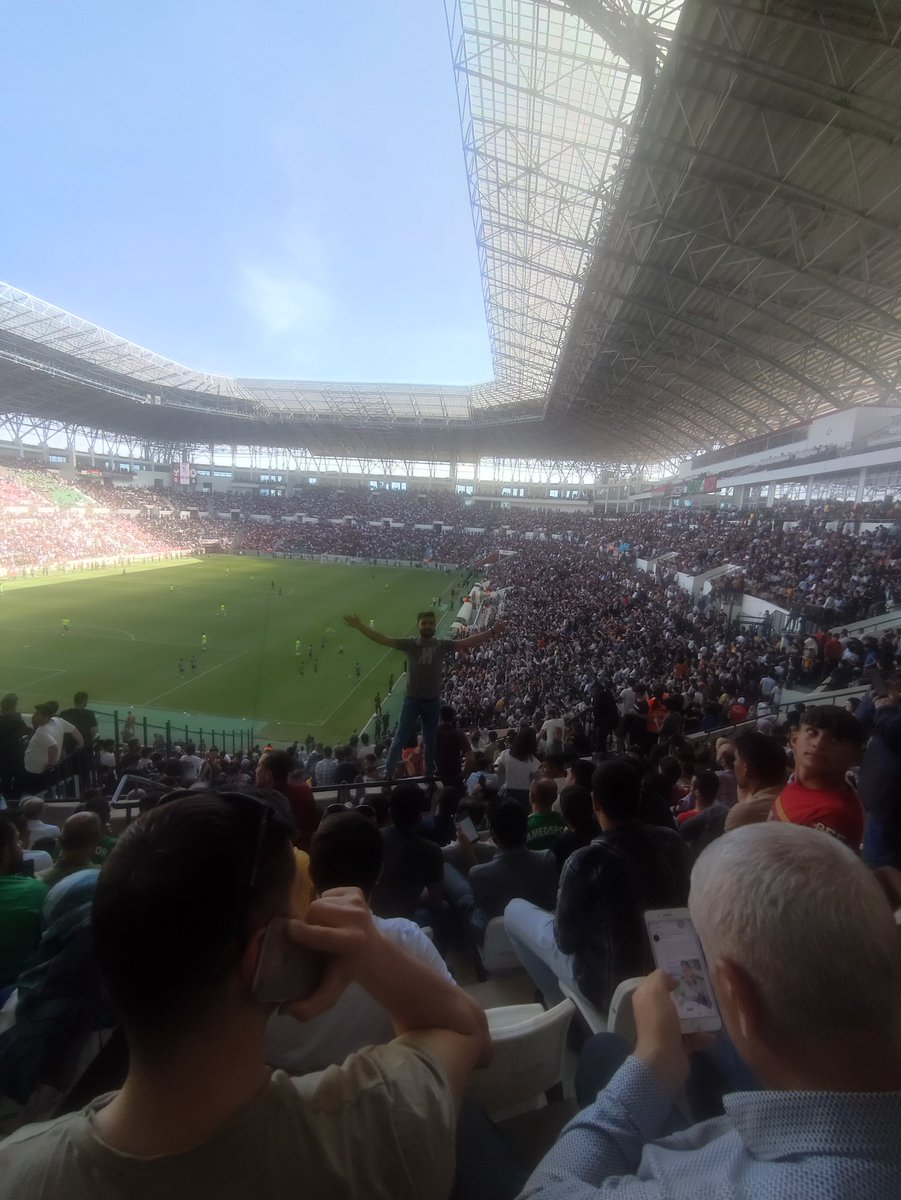 fratdal4's tweet photo. #Amedspor
#sampiyon https://t.co/CRJ8fXV2ps