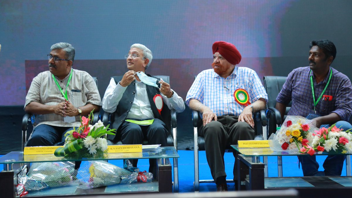 ABRSM4AP's tweet photo. Day-1 ,Srinivasa Auditorium, Sri Venkateswara University, Tirupati ||National Seminar on National Education Policy || NEP-2020 
A Road to Revamp The Indian Higher Education System 22nd-23rd March,2022 https://t.co/4zRGDZNn4a