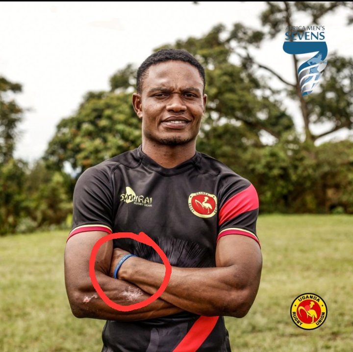 smackists's tweet photo. The magic lies in that blue and golden wristband 🔥
😊 Launch Into The Deep ⚓....
#Sitos🏉
#TheyWillNeverKnow🦅 https://t.co/oEu9PUG9Oc