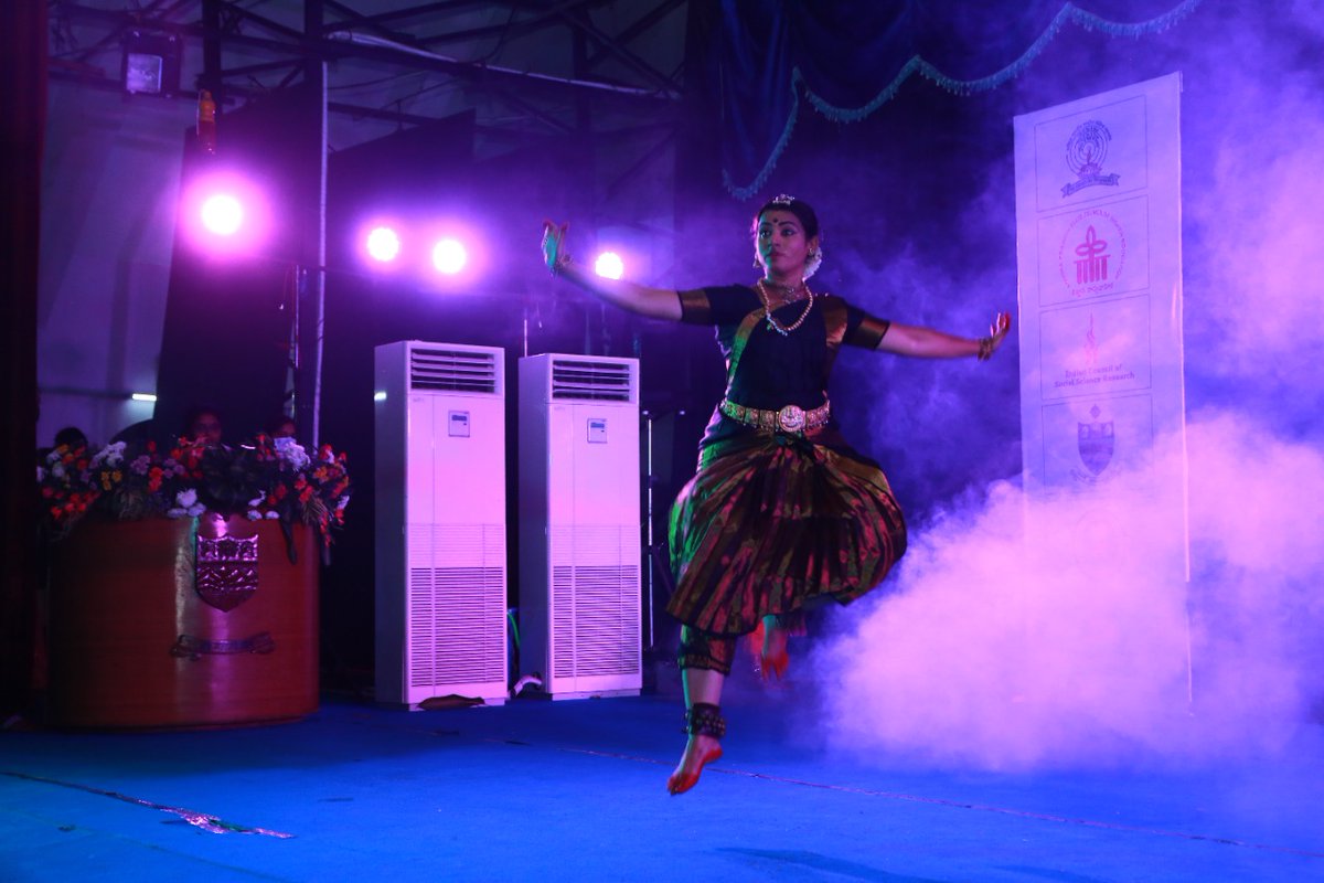 ABRSM4AP's tweet photo. Day-1 Cultural Activities,Srinivasa Auditorium, Sri Venkateswara University, Tirupati ||National Seminar on National Education Policy || NEP-2020 
A Road to Revamp The Indian Higher Education System 22nd-23rd March,2022 https://t.co/bwhm21yZIw