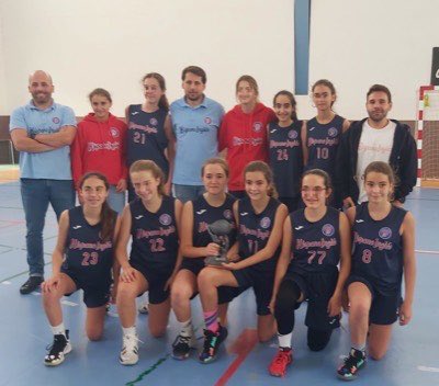 HispanoInglesTF's tweet photo. ¡Subcampeonas de Tenerife!🏀👏👏
¡Felicidades! https://t.co/GnNhbOdVCm