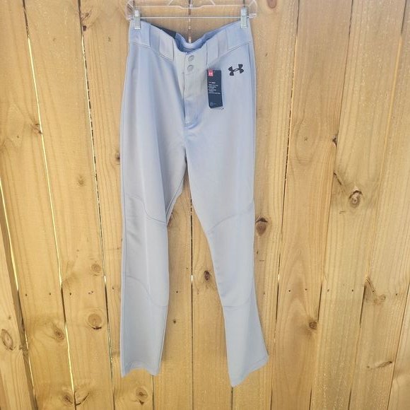 MsCoronel's tweet photo. So good I had to share! Check out all the items I'm loving on @Poshmarkapp #poshmark #fashion #style #shopmycloset #unknown #underarmour #venus: https://t.co/d6JIDVtPcH https://t.co/NSMppXoyVI