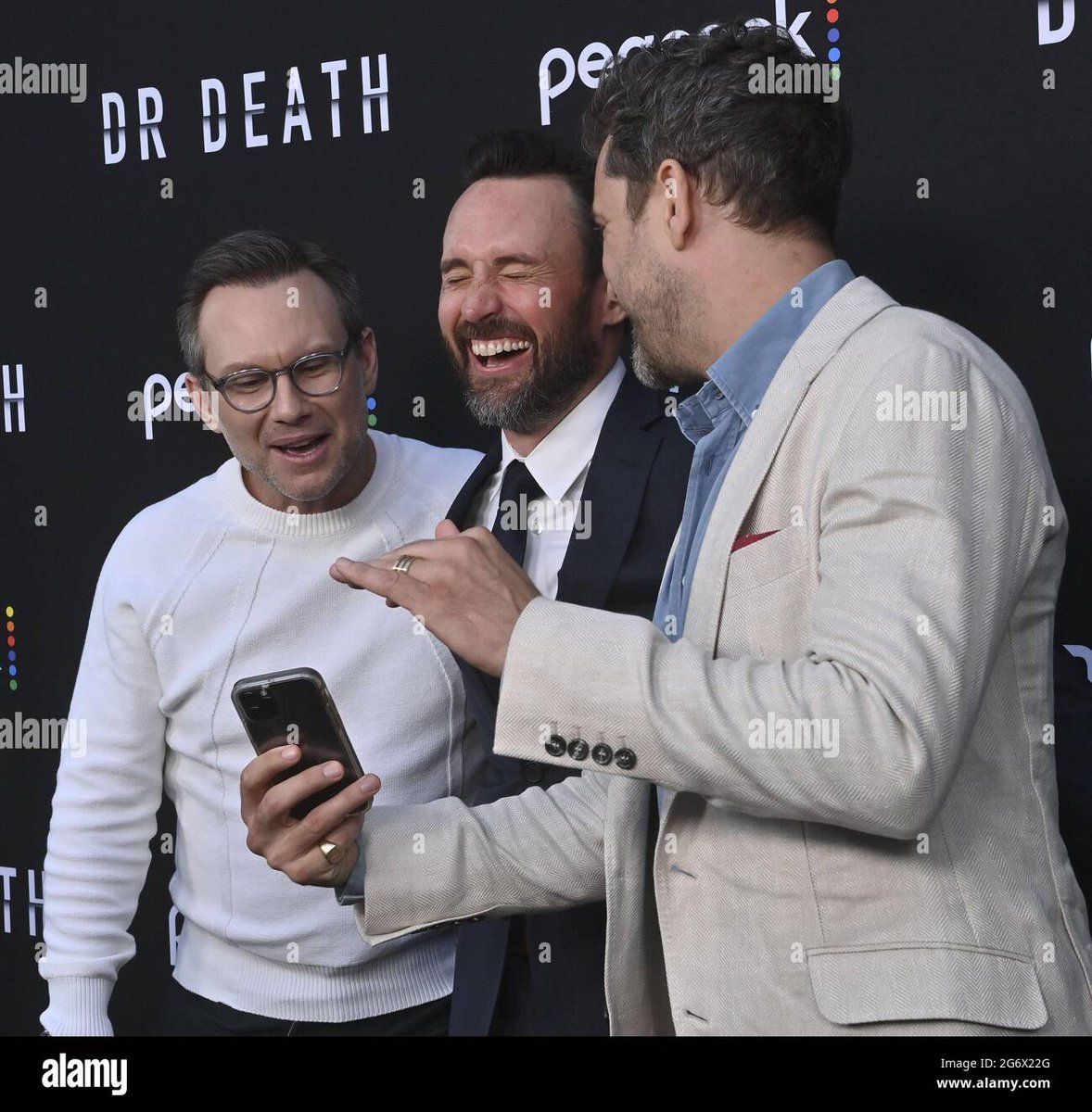bestofjjackson's tweet photo. Christian Slater, Patrick MacManus, and Joshua Jackson! 😁
#drdeath #joshuajackson #christianslater #patrickmacmanus https://t.co/AtraE2rgf3