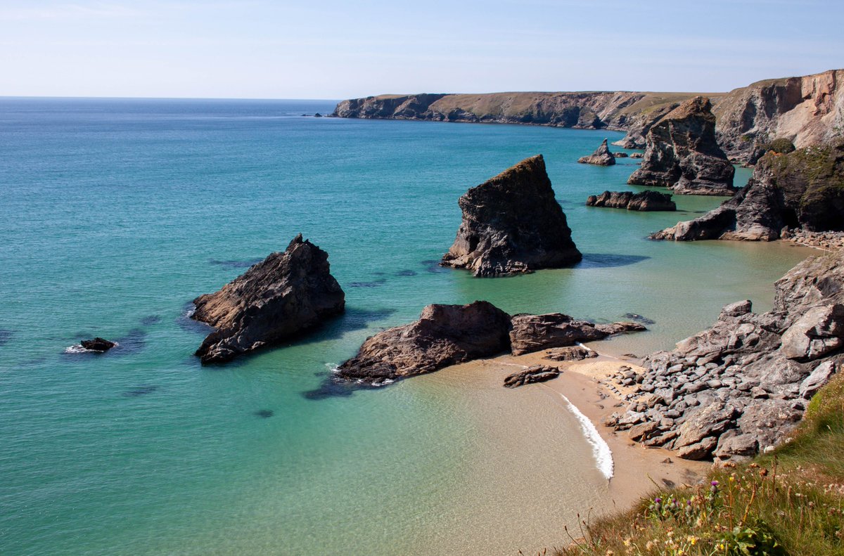 BreaksCornwall's tweet photo. The trend to ‘Staycate’ in the UK is set to continue for 2022. Where are you planning to holiday this year? In a recent survey by the travel daily news over 15% of people said that Cornwall and the south west of English was their preferred place to visit. #Summerincornwall https://t.co/mxDJRbzYoh