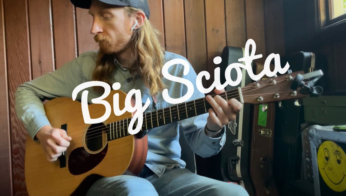 travisrunyon's tweet photo. This weeks fiddle tune: “Big Sciota”

https://t.co/31tSLLaE4d for a free 30 day trail to Strum Machine backing tracks! #bluegrass #flatpicking #docwatson #billystrings #strummachine 

https://t.co/ekx3HMNP9h https://t.co/GHjplPLy41