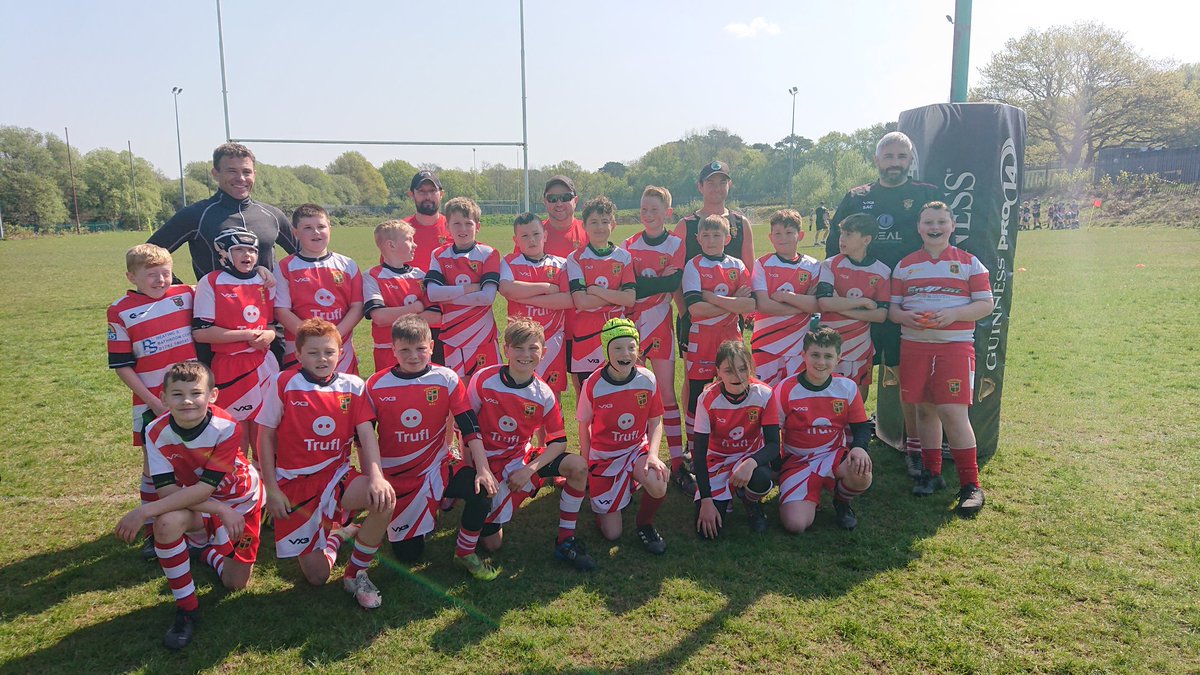 thainwilly's tweet photo. End of an awesome season for this lot today. Seeing them developing each year - U6's and running around like headless chickens seems a long time ago. Can't wait for full size pitch and rule changes next year. Uppagors 🇦🇹 🇦🇹 https://t.co/BvZDBuPDfd