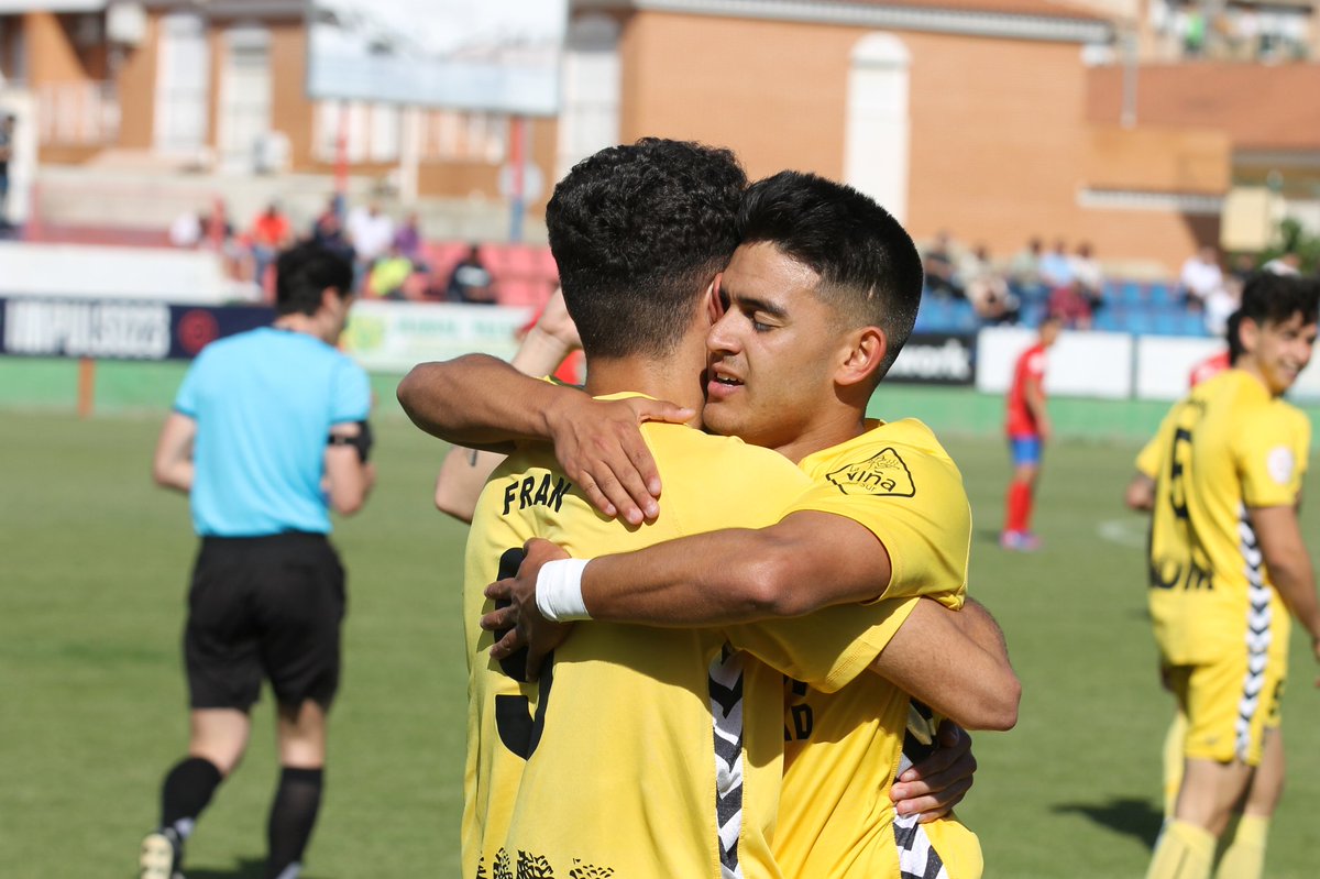 ¡¡¡NUESTRO FILIAL ES EQUIPO DE PLAYOFF!!!

TREMENDO TRABAJO DE NUESTROS CHAVALES QUE NO CONOCEN LA DERROTA DESDE HACE MESES.

¡PASE LO QUE PASE, DEBERES HECHOS!

#CanteraUCAM