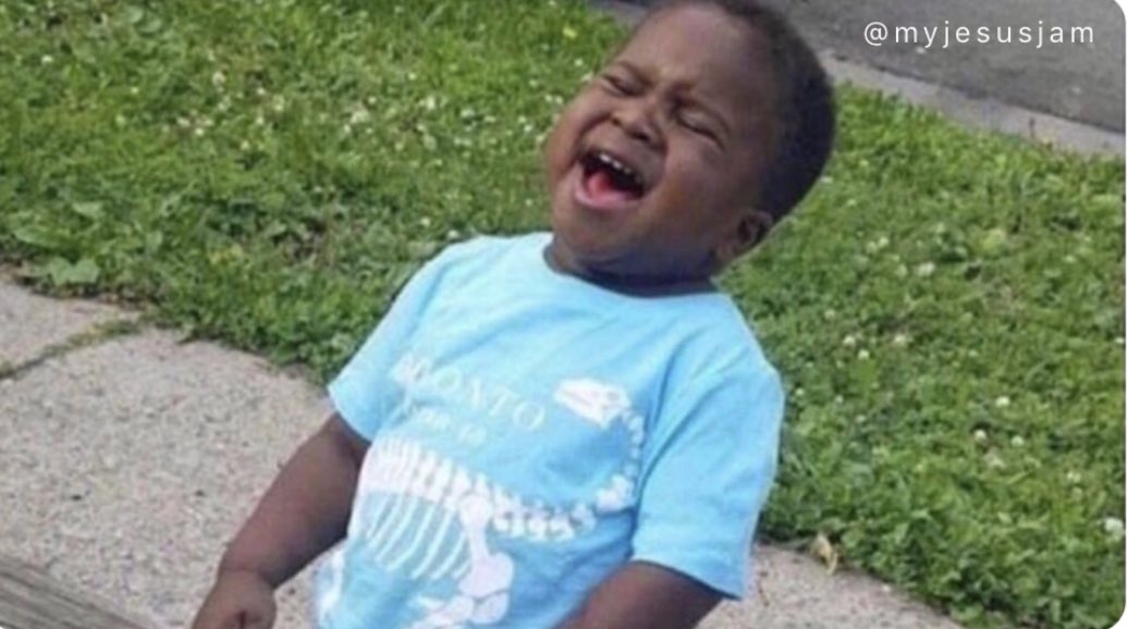 My_Jesus_Jam's tweet photo. Person: Do you sing?
Me: No
Jireh comes on: https://t.co/CPYBWc6AVv
