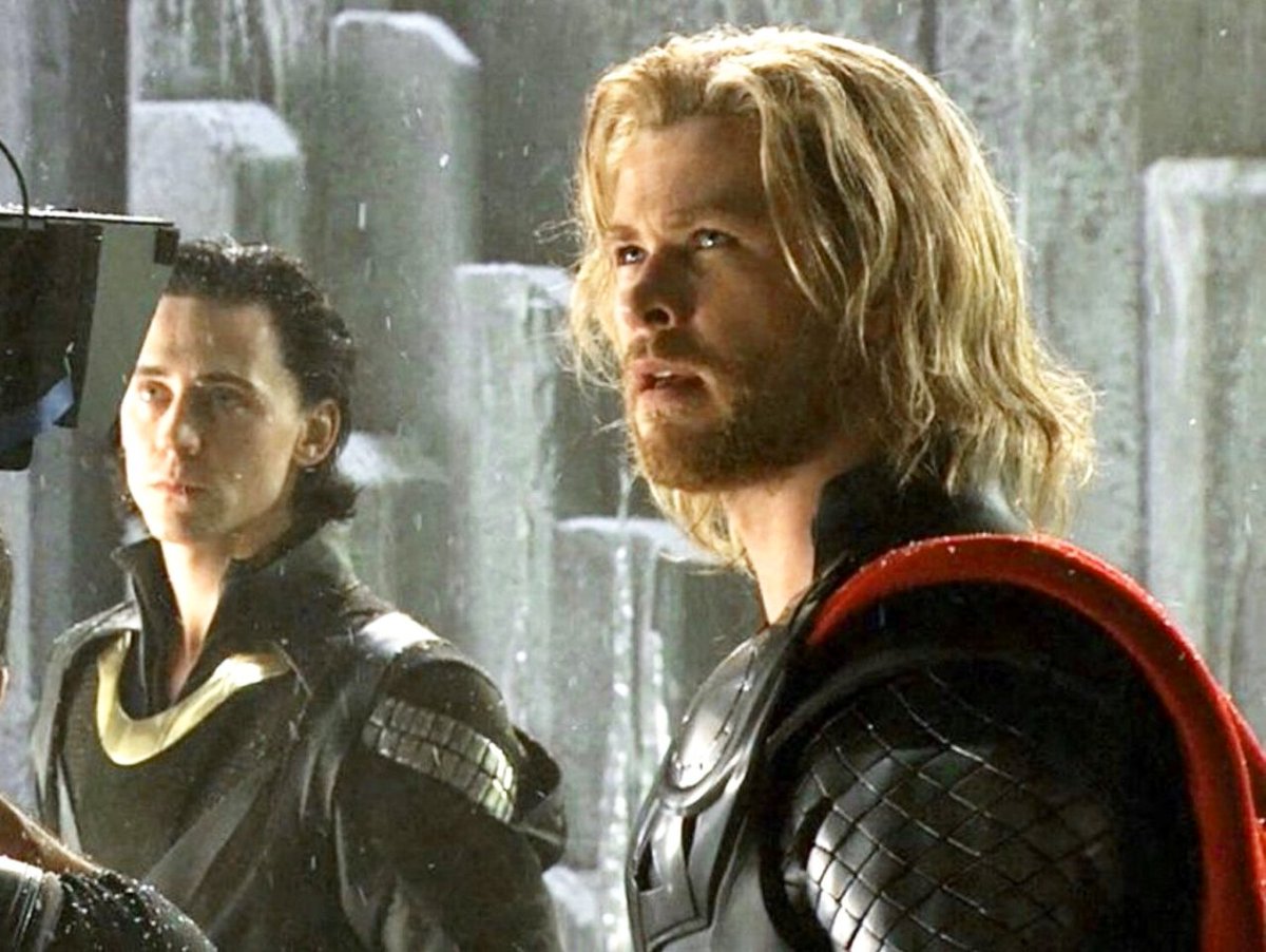 RT @PrettiestThor: Thor and Loki : princes of the universe https://t.co/ds0awzSN01