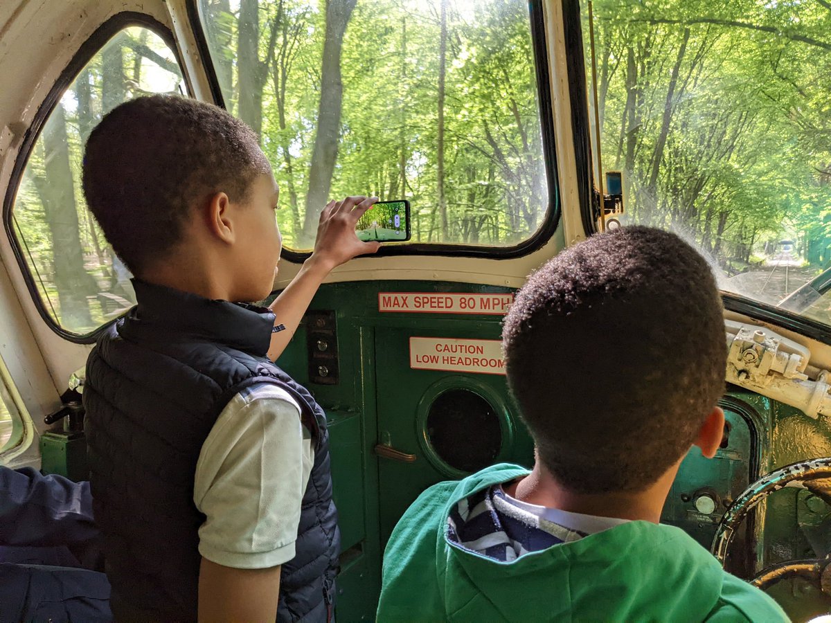 Brilliant day out at <a href="/eorailway/">Epping Ongar Railway</a>'s diesel open day. Super friendly folks and yummy sausage rolls :)