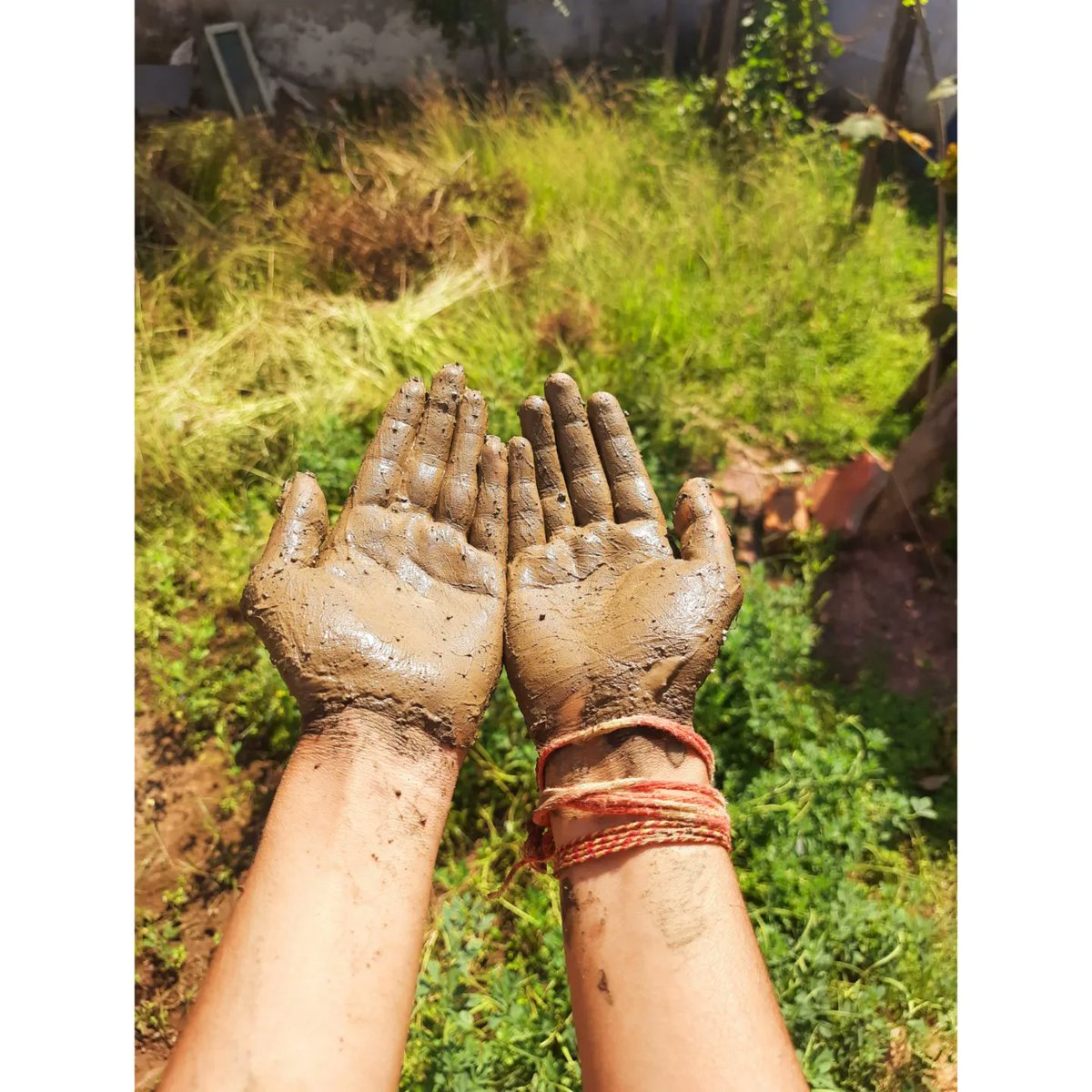 khushisahu717's tweet photo. #SaveSoil #ConsciousPlanet #EarthDay2022 @cpsavesoil #MyConnectionWithSoil https://t.co/UKgOQ0bNrV