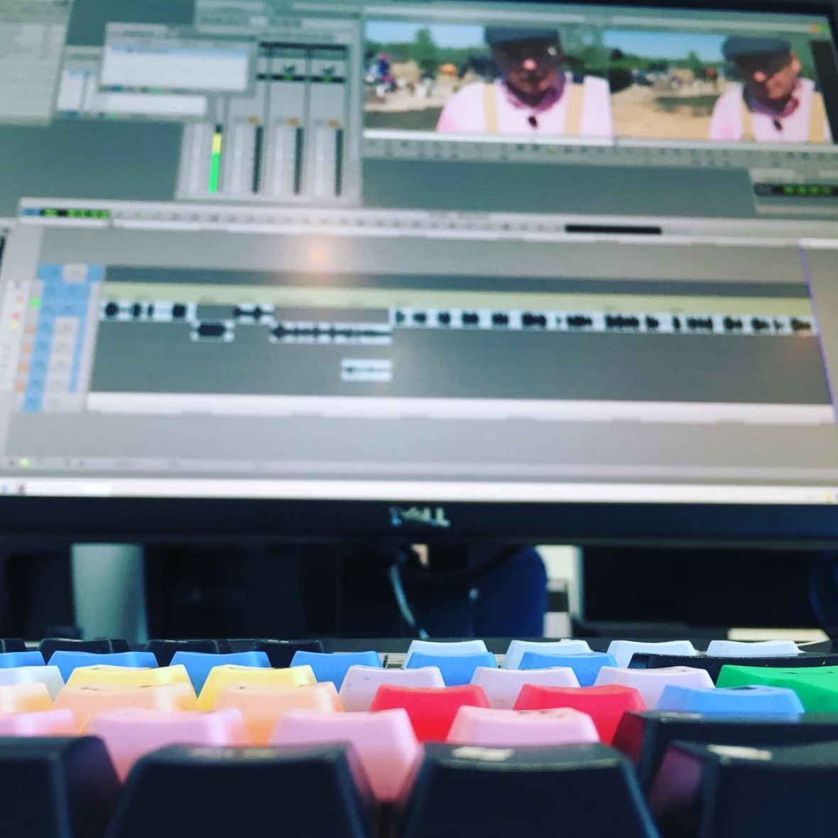 MediaComposer's tweet photo. 📷 https://t.co/L1ubTzAbq3
▶️ https://t.co/f1sv8KvY1z

#tvmv #tvmidtvest #news #editing #editor #newsroom #mediacomposer #avid https://t.co/981UfUT2hR