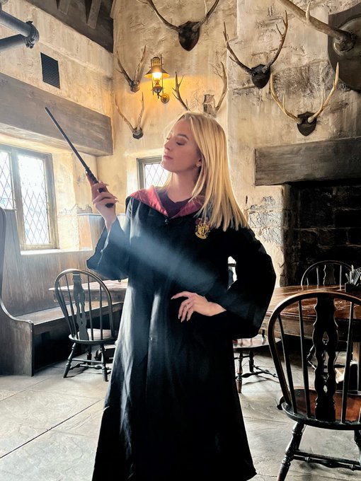 ✨Always dress for the occasion 🪄 @wizardingworld @UniversalORL https://t.co/2bsZqGlh1Y<a class="tags" target="_blank" title="On Twitter" href="/?out=eyJ0eXAiOiJKV1QiLCJhbGciOiJIUzUxMiJ9.eyJpYXQiOjE3MjI0OTExMDcsImlzcyI6InR3cG9ybnN0YXJzLmNvbSIsIm5iZiI6MTcyMjQ5MTEwNywiZXhwIjoxNzU0MDI3MTA3LCJyZWRpcmVjdF91cmwiOiJodHRwczovL3R3aXR0ZXIuY29tL3dpemFyZGluZ3dvcmxkIn0.QIfTIG9AK8OjtmEZVKnRuxJGlsu0r4YhPM9zvJzq2oJmQH2qG4HID-c9qQJK8dFLL2swKdbnH_uNlA4WAmG-Kg">@wizardingworld</a><a href="/tag/halloweenweekend"class="tags"><span>#halloweenweekend</span></a>