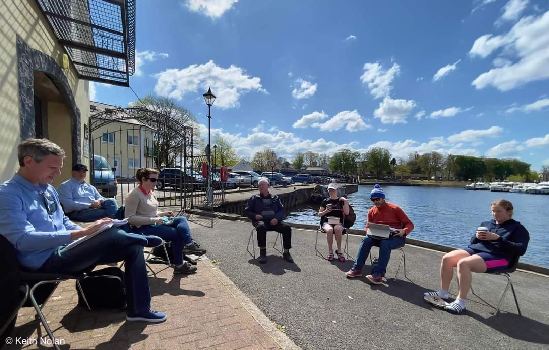Carrickrc's tweet photo. **Behind every great club**
Our super committee gathering under sunny skies this morning down at the Bay.
Boatnamings, Club Development and supporting our rowers all on a packed agenda.
#Rowing #Leitrim #CommitteeWork
@leitrimcoco @LeitrimLSP @leitrimdevco @SleepstoHRR https://t.co/iDw2faLTGm