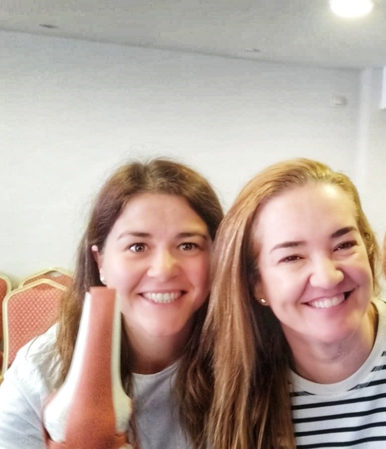 Cuando un curso te marca,cuando te hace pensar y comerte la cabeza sin fin,cuando aprendes q los caballos están ahí y no los ves, y cuando conoces a ¡alguien que ha venido a cambiar las cosas! Gracias por tanto <a href="/FisioHockey/">Ana Gacimartín</a>. 
Que cómo y por qué en patología traumatica de rodilla.