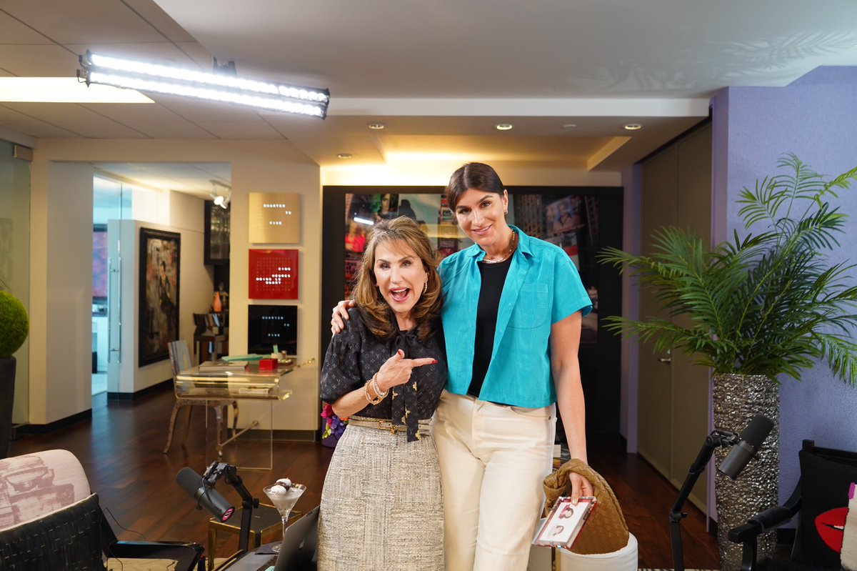 I've Got a Secret! With Robin McGraw tweet media