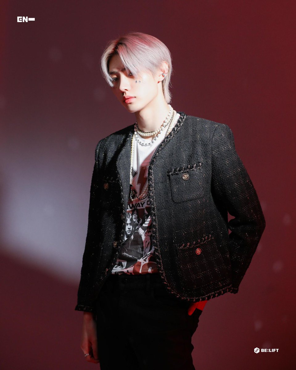 ENHYPENBRTeam's tweet photo. Retweet for #SUNGHOON 's brand reputation.

#성훈 #엔하이픈_성훈 #ENHYPEN_SUNGHOON @ENHYPEN @ENHYPEN_members

🐶🥩 https://t.co/8AkyVFg7II