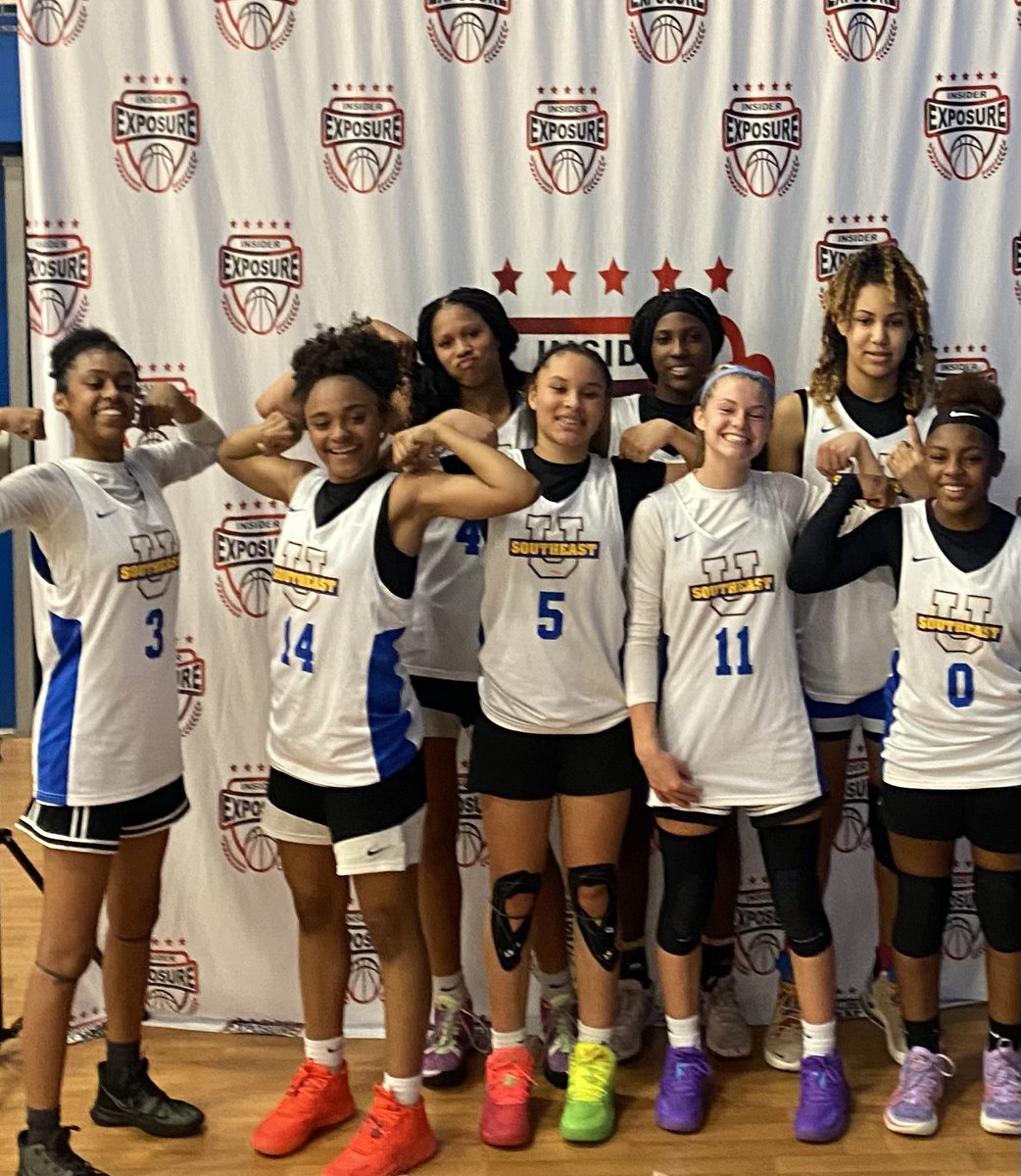 kaytlinarnold1's tweet photo. We did it, undefeated on the weekend,  #weareundefeated #weaproblem @WeAreSEUnited @PGH_Georgia https://t.co/ieoiUP73gA