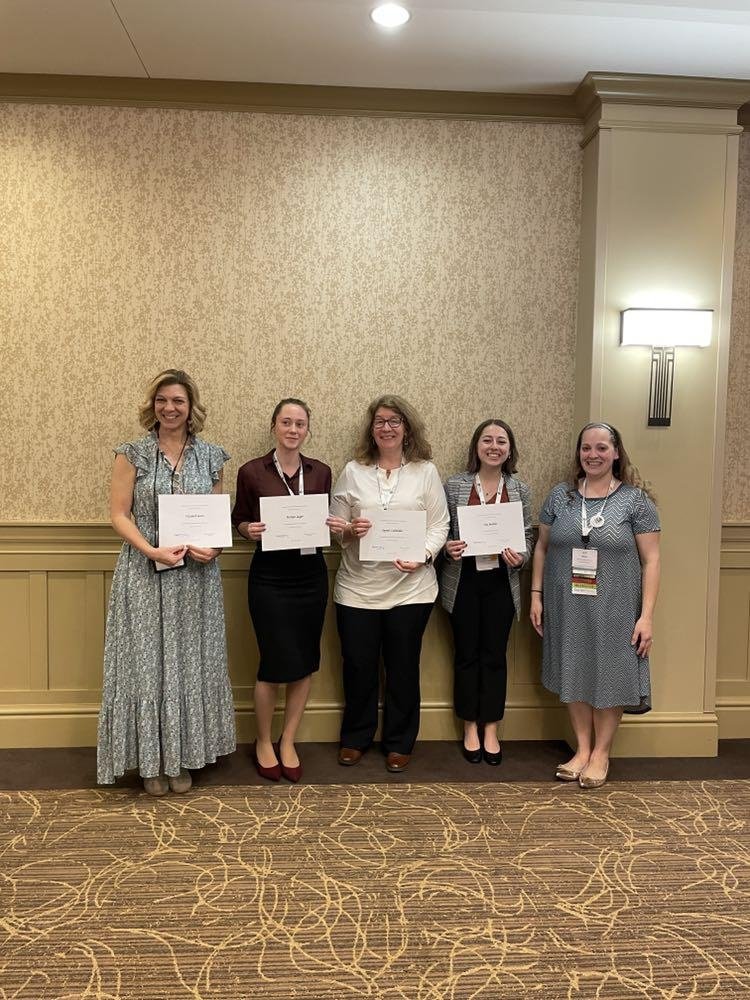 Jenn Roth, Library Extraordinaire tweet media