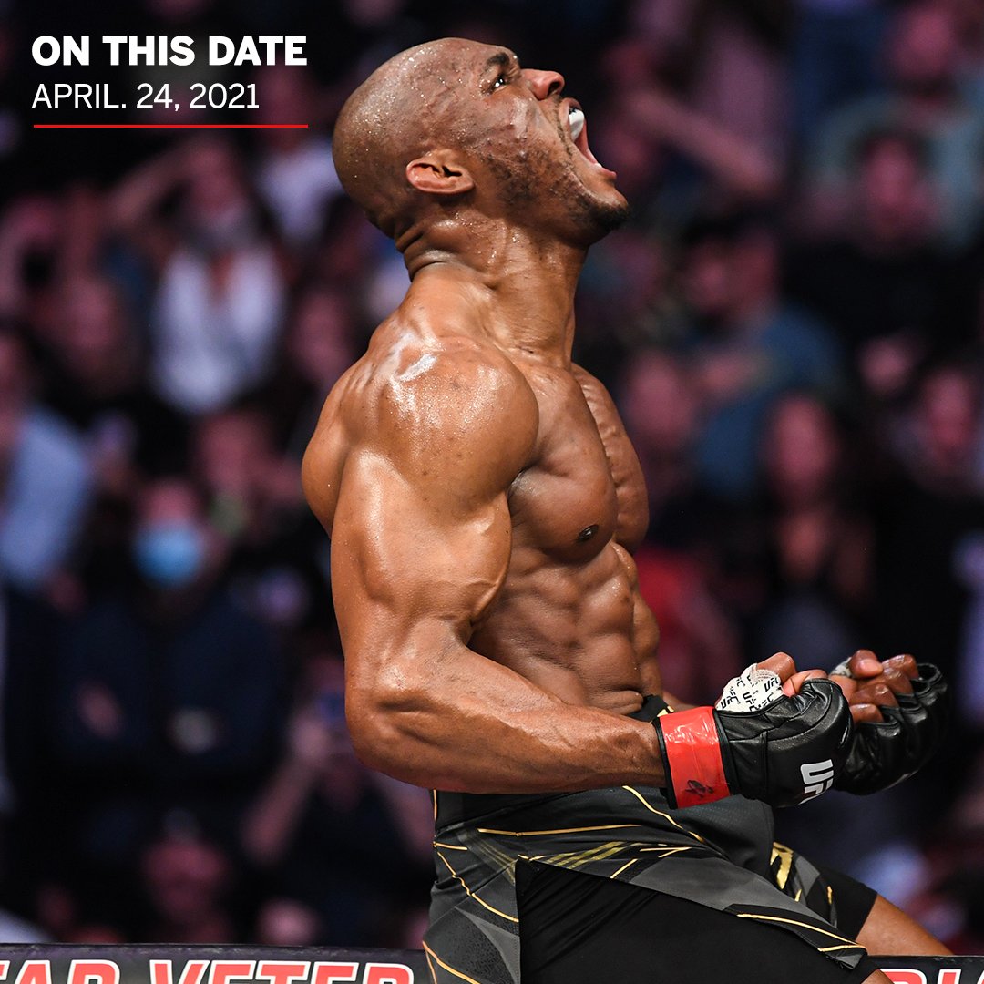 espnmma's tweet photo. One year ago today, #UFC261 became an unforgettable night in front of a full capacity crowd  🙌 https://t.co/V9AnxFIQIW