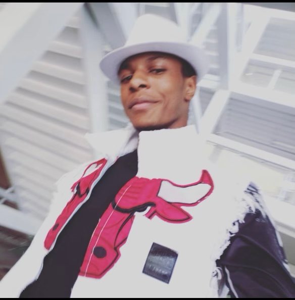 BillMelugin_'s tweet image. NEW: First photos of 22-year-old TX National Guard SPC. Bishop E. Evans of Arlington, TX, who has been missing since Friday morning and is presumed to have drowned in the Rio Grande in Eagle Pass after he jumped in to save lives. Photos courtesy of his family. @FoxNews