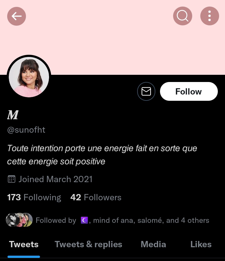 gnabnahcutie's tweet photo. cet être humain est pour lepen https://t.co/1FCFbXMZXz