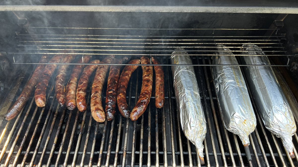 Christos tweet media