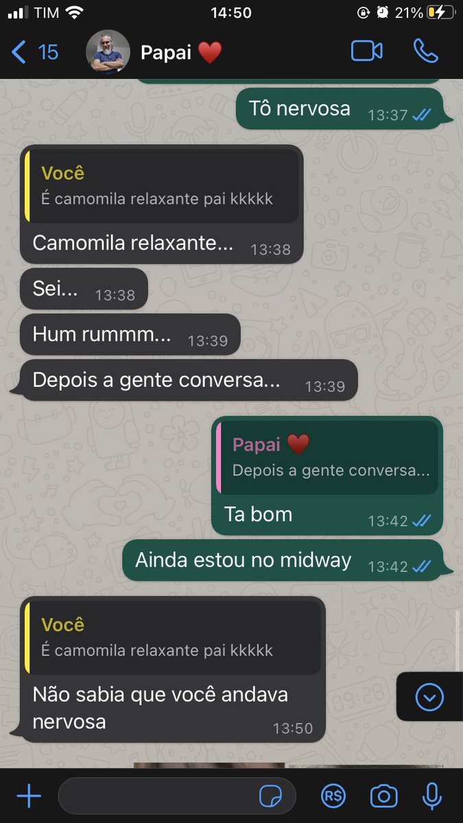 eotxembas's tweet photo. E meu pai q achou meu dichavador e ainda tirou onda com a minha cara e eu morrendo de nervoso https://t.co/Jk88LPifhV