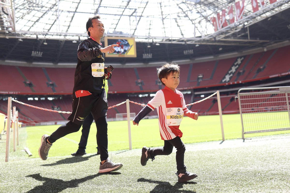 AjaxFoundation's tweet photo. De Cruyff Legacy #14KRun was weer een groot succes!
Was jij erbij vandaag? ๐ https://t.co/C6ppnCTQtg