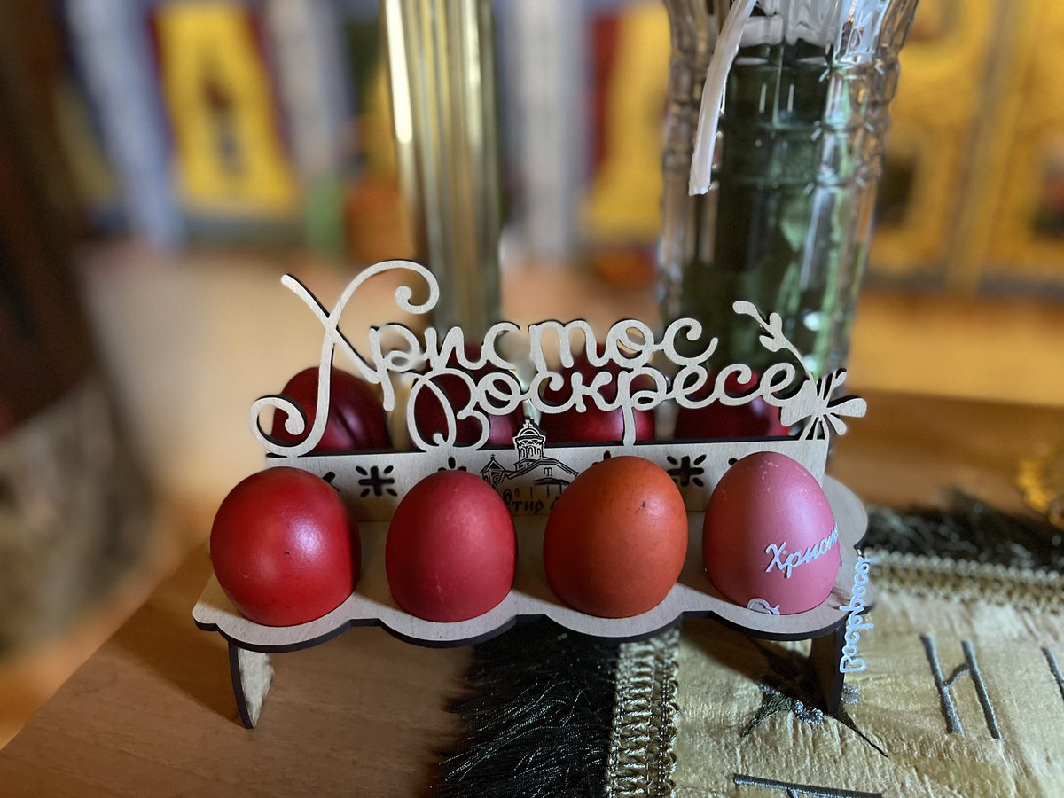 AdamTatalovich's tweet image. Hristos Vaskrese from Celije Monastery in Serbia! I came bearing flowers for the nuns and sweets for the children! God is Great! #HristosVaskrse #Easter2022 #Serbia #godisgreat