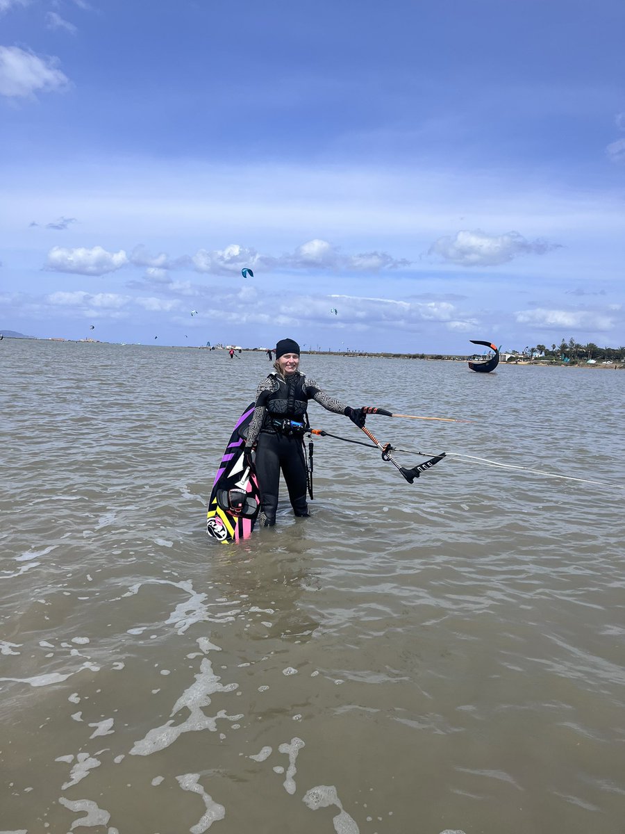 EllesseCheale's tweet photo. @RNLI_Whitstable lost kite board today in whitstable, please DM if found! Distinct pink and purple and kisses on it 💋 https://t.co/bPiIFSOW2W