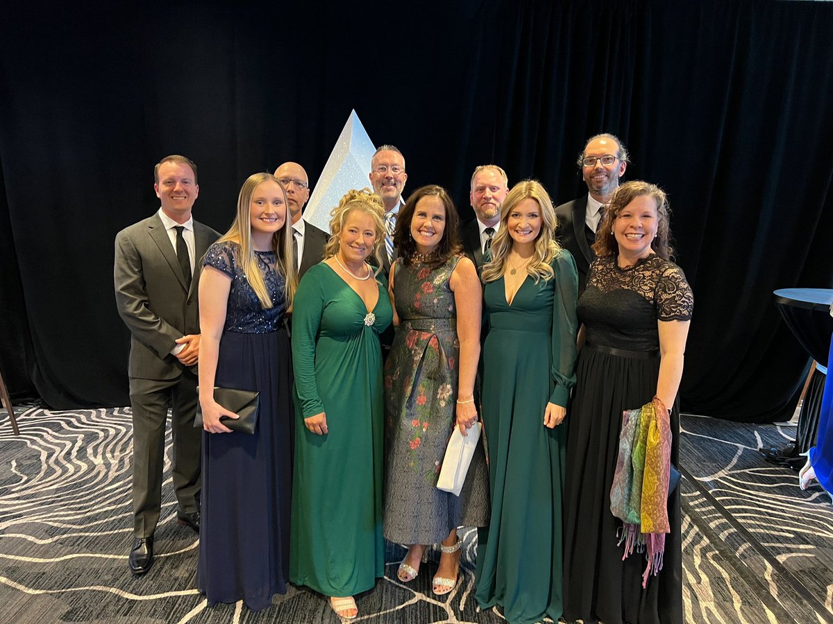 19swelchindy's tweet photo. Oh what a night! -So proud to be a part of this Five Star team and the work of the Indiana Learning Lab! #MiraAwards #FiveStarTech https://t.co/MeSJkdkMgM