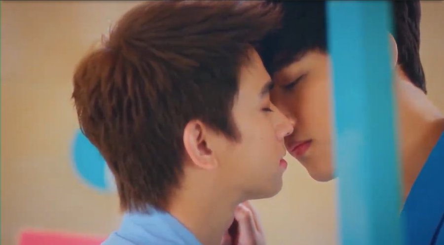 NotiBLOficial's tweet image. 🚨PRÓXIMAMENTE🚨

Nuevas imágenes con #OhmFluke y #KimCop para #CloseFriend2 que llega el 05 de MAYO.

❗Para el internacional todavía no hay plataforma de transmisión❗

#BL #Closefriendโคตรแฟน2