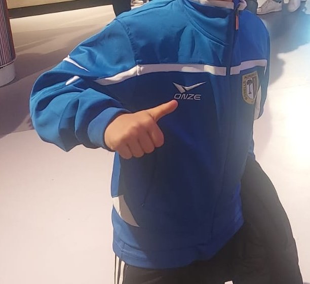 minokka's tweet photo. Avui són al camp els jugadors de l'@AEMONELLS que ens fan gaudir de bon #futbol cada cap de setmana! @FCBarcelona @FCBarcelona_cat @LaTdT https://t.co/mIg05U2Jmy